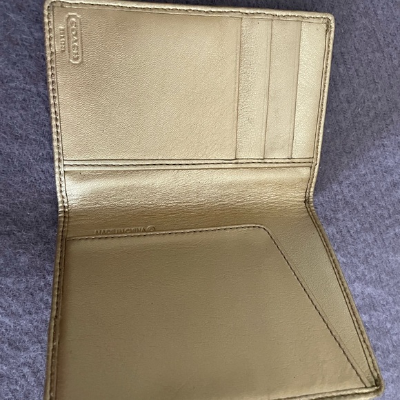 Passport holder - Picture 2 of 2